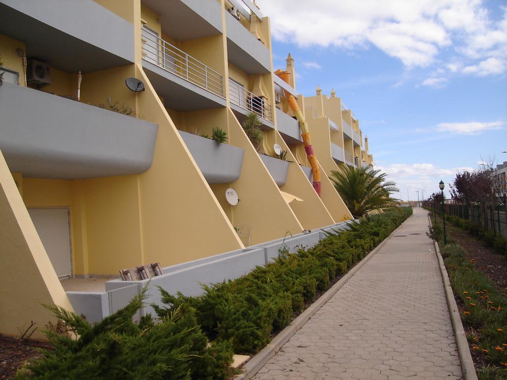 Caesar Apartment